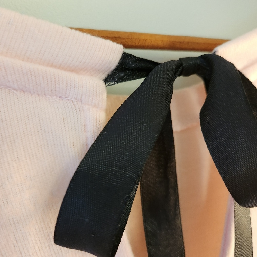 Chic Pink Sweater with Black Ribbon Tie - Picture 7 of 11
